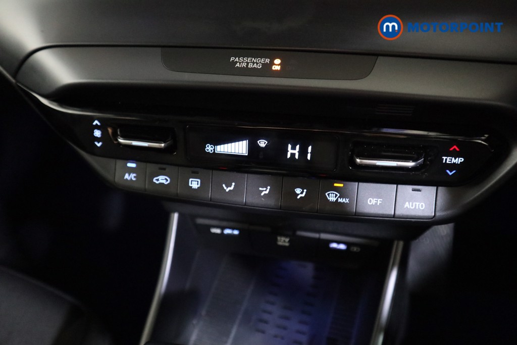 Used Hyundai BAYON 2023 for sale - 77211162: Photo 15