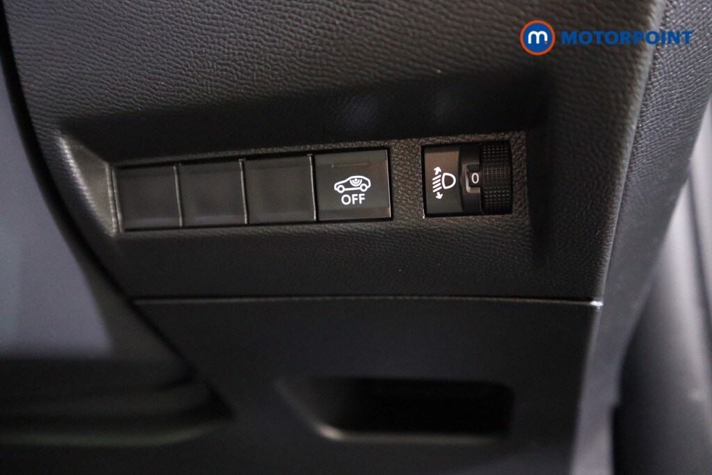 Used Peugeot 2008 2023 for sale - 77845862: Photo 21