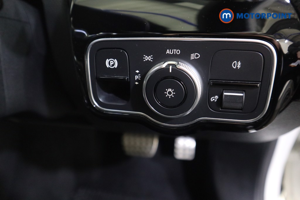 Used Mercedes-Benz A-Class 2019 for sale - 76862752: Photo 18