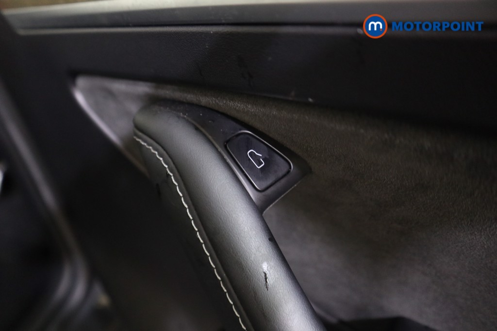 Used Tesla Model Y 2023 for sale - 77446546: Photo 16