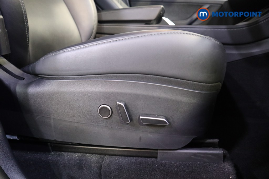 Used Tesla Model Y 2023 for sale - 77446546: Photo 17