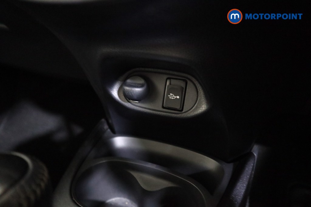 Used Toyota Yaris 2020 for sale - 76895737: Photo 16