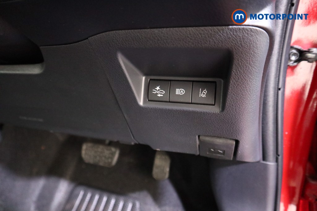 Used Toyota Yaris 2020 for sale - 76895737: Photo 19