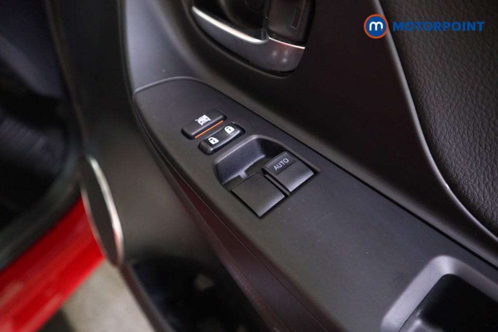 Used Toyota Yaris 2020 for sale - 76895737: Photo 20