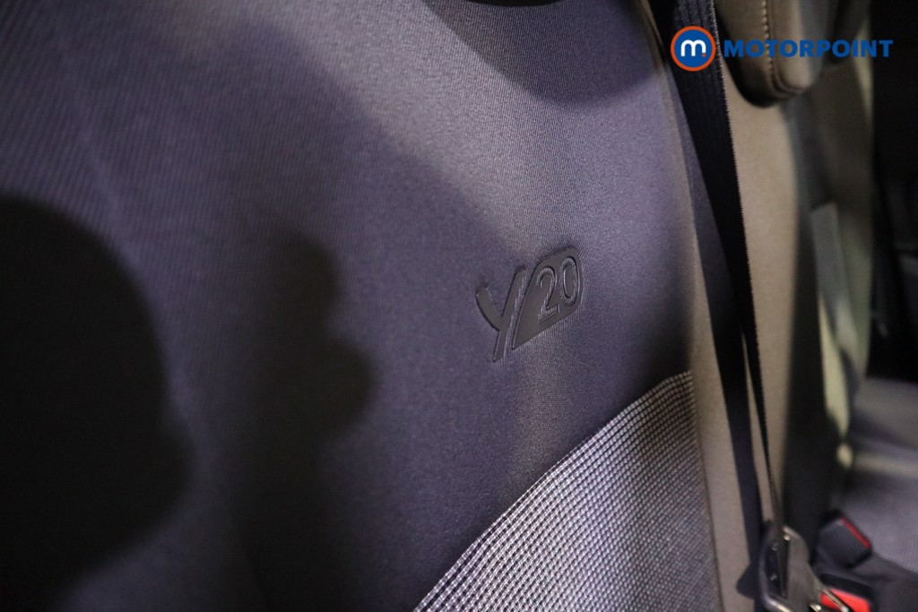 Used Toyota Yaris 2020 for sale - 76895737: Photo 24