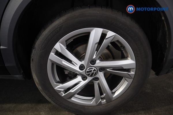 Used Volkswagen T-Roc 2024 for sale - 76181677: Photo 32