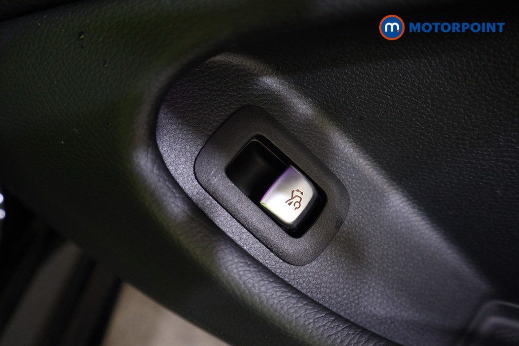 Used Mercedes-Benz C Class 2023 for sale - 76279087: Photo 21