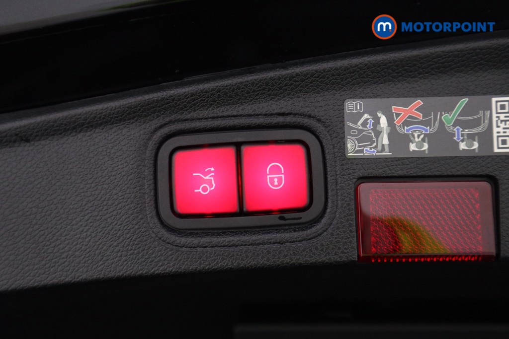 Used Mercedes-Benz C Class 2023 for sale - 76279087: Photo 26