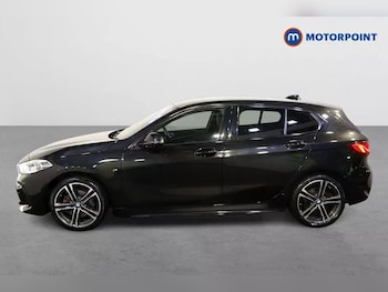 Used BMW 1 Series 2022 for sale - 76612080: Photo