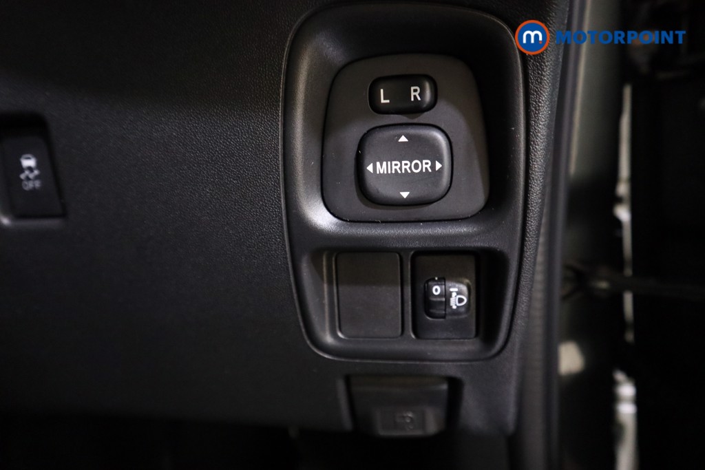 Used Toyota AYGO 2018 for sale - 77199127: Photo 17