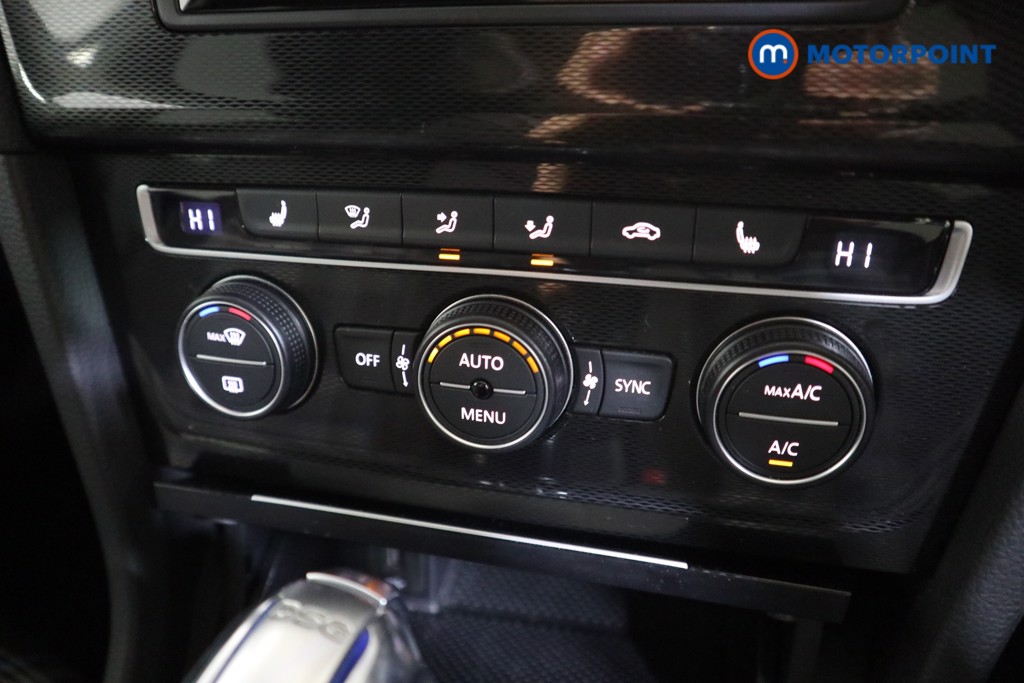 Used Volkswagen Golf 2016 for sale - 76468020: Photo 16