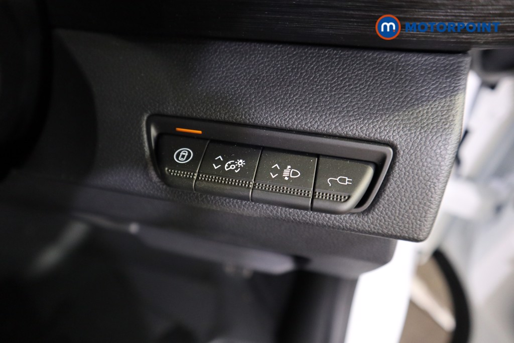 Used Renault Trafic 2025 for sale - 77171299: Photo 18