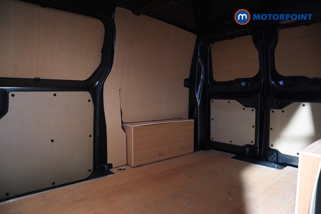 Used Peugeot Expert 2025 for sale - 77916702: Photo 25