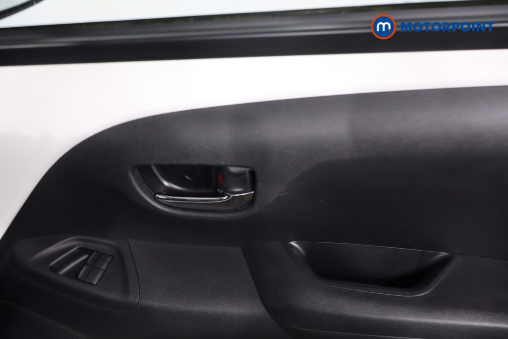 Used Toyota AYGO 2018 for sale - 77961253: Photo 32