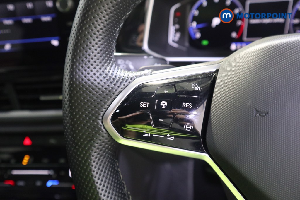 Used Volkswagen T-Roc 2023 for sale - 78180552: Photo 13