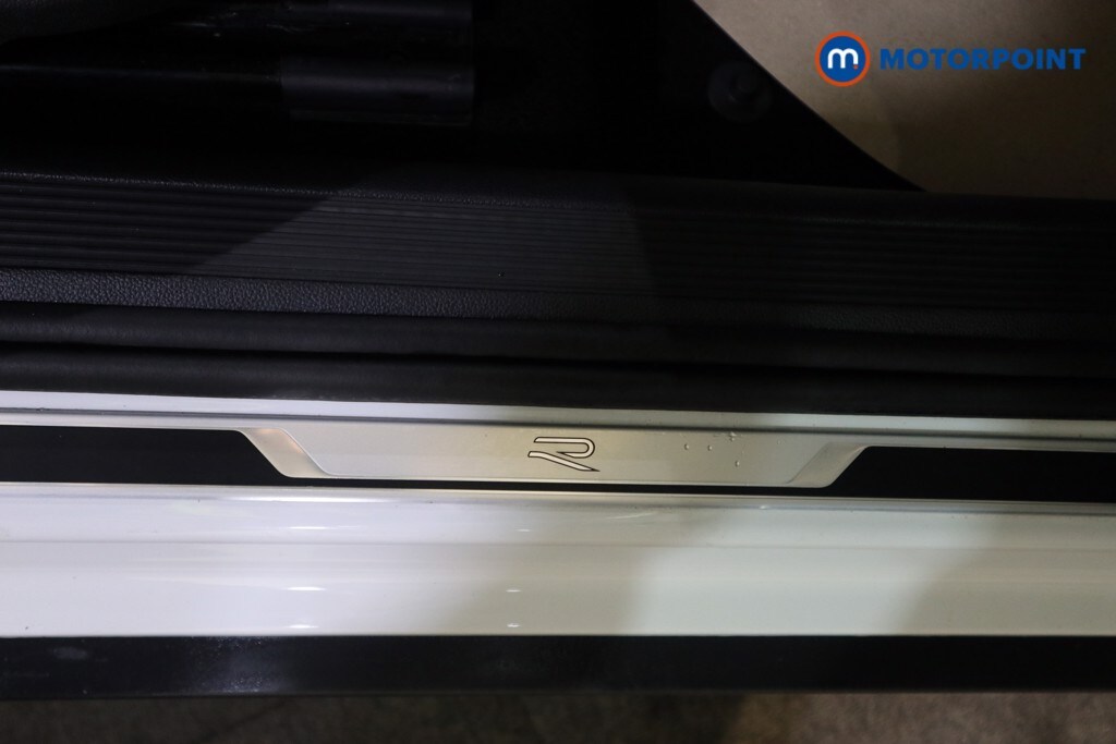 Used Volkswagen T-Roc 2023 for sale - 78180552: Photo 25