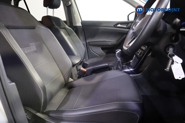 Used Volkswagen T-Cross 2023 for sale - 76098399: Photo 20