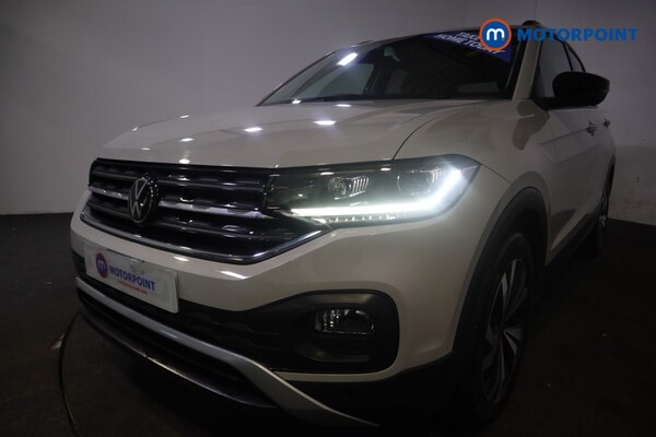 Used Volkswagen T-Cross 2023 for sale - 76098399: Photo 32