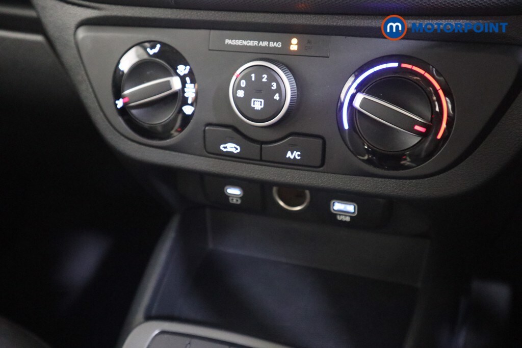 Used Hyundai i10 for sale - 77845934: Photo 15