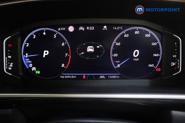 Used Volkswagen T-Roc 2024 for sale - 76147080: Photo 11