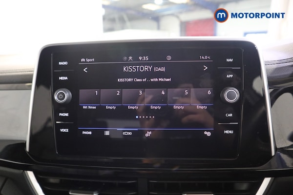 Used Volkswagen T-Roc 2024 for sale - 76147080: Photo 16