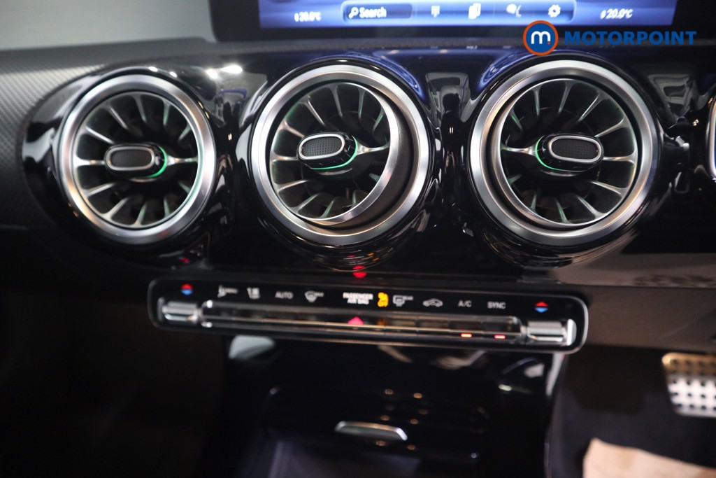 Used Mercedes-Benz CLA 2023 for sale - 76933859: Photo 15