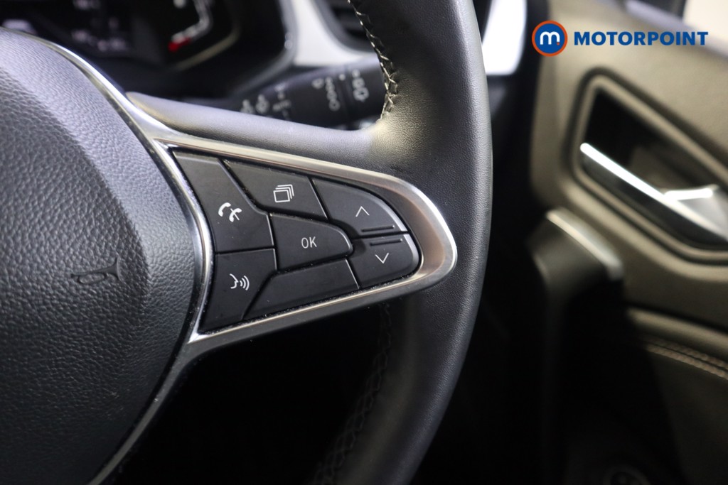 Used Renault Captur 2024 for sale - 76782729: Photo 12