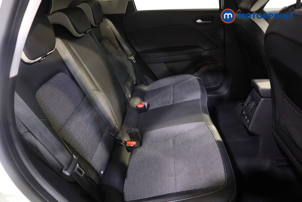 Used Renault Captur 2024 for sale - 76782729: Photo 23