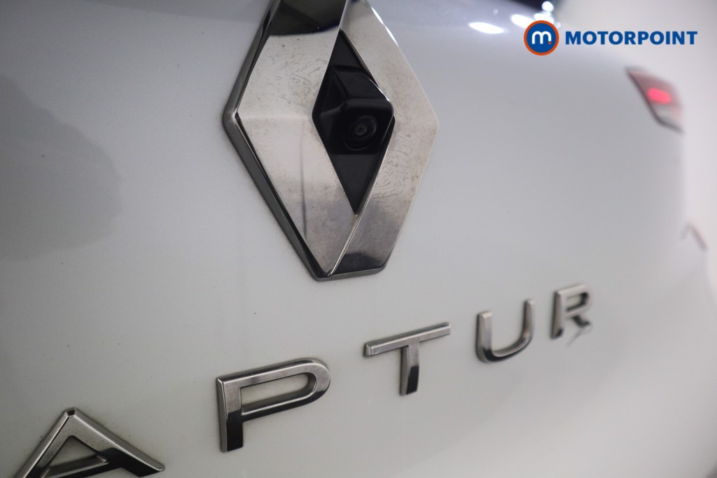 Used Renault Captur 2024 for sale - 76782729: Photo 33