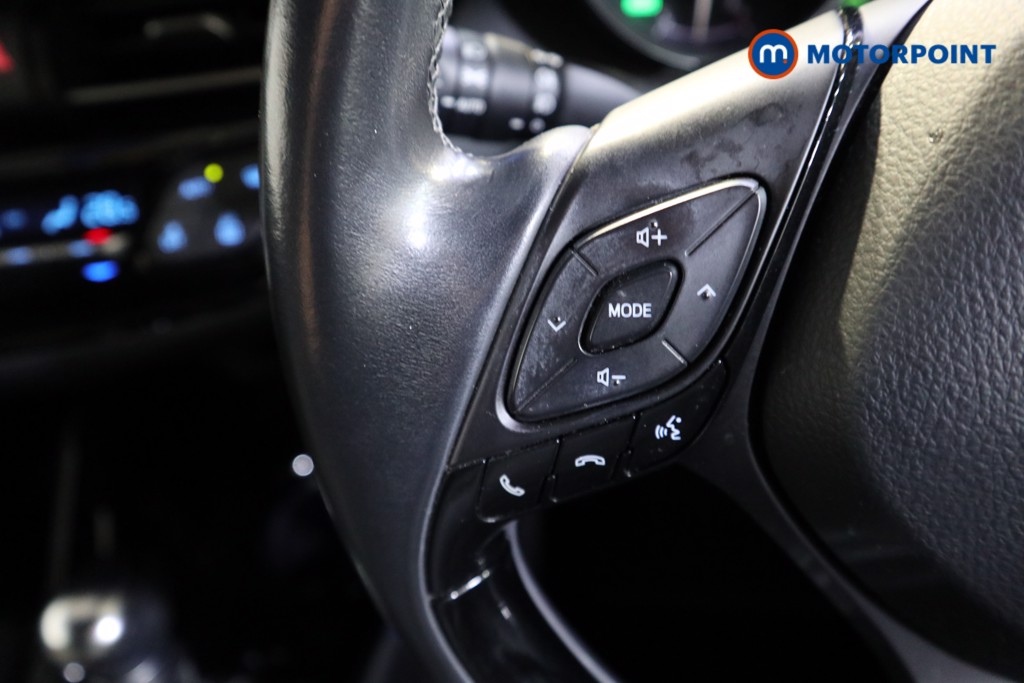 Used Toyota C-HR 2018 for sale - 77904125: Photo 11