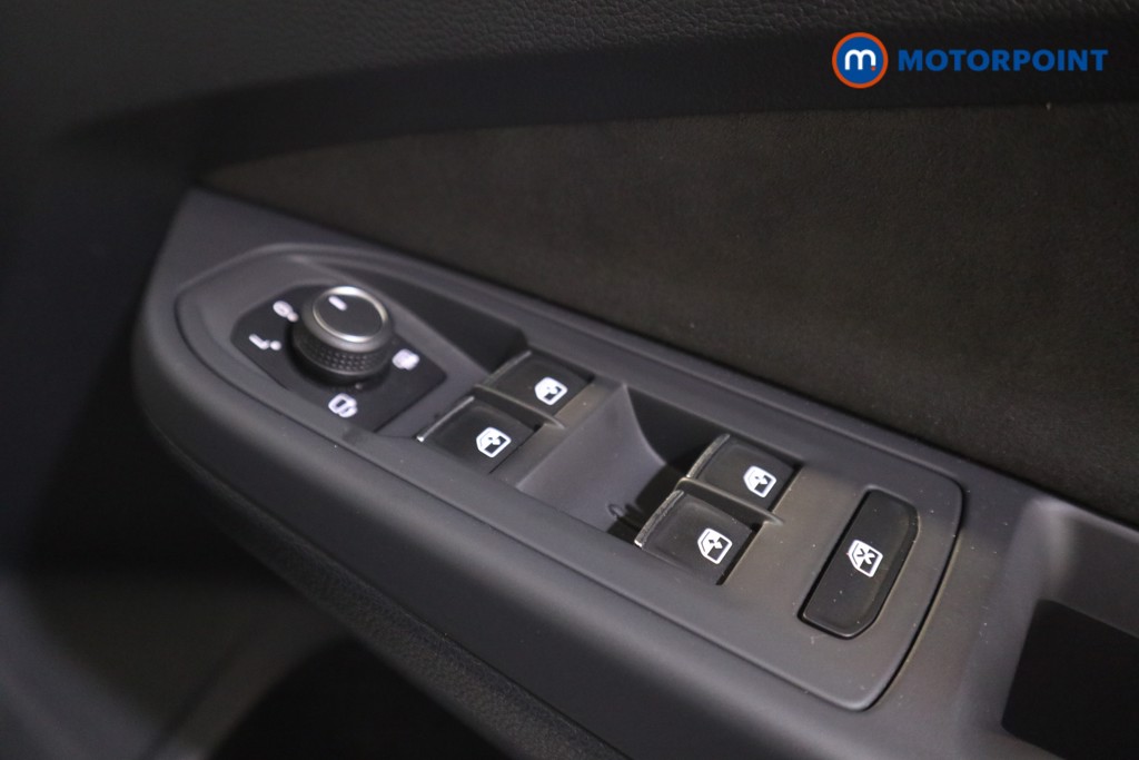 Used Volkswagen Golf 2024 for sale - 77248984: Photo 20