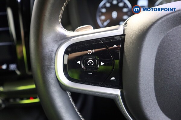 Used Volvo XC60 2020 for sale - 76196887: Photo 11