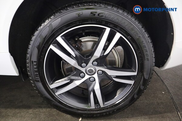 Used Volvo XC60 2020 for sale - 76196887: Photo 32
