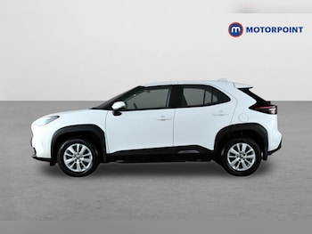 Used Toyota Yaris Cross 2023 for sale - 79186521: Photo