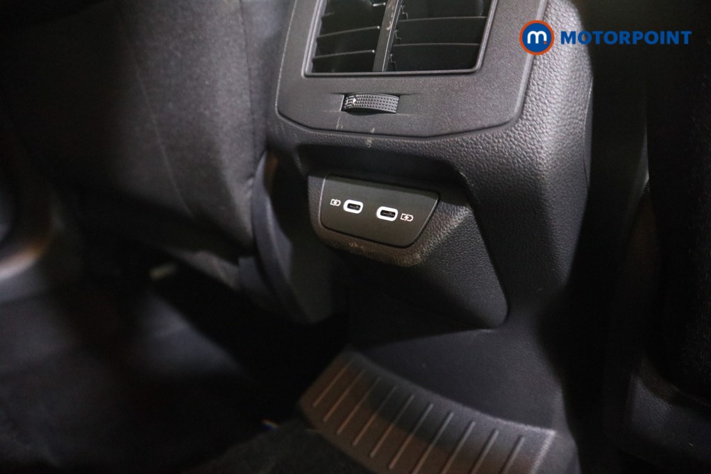 Used Volkswagen T-Roc 2025 for sale - 76980212: Photo 24