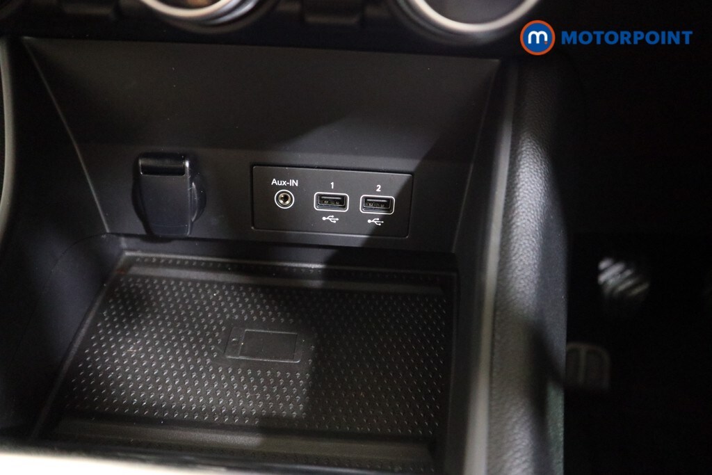Used Renault Captur 2021 for sale - 76339342: Photo 17