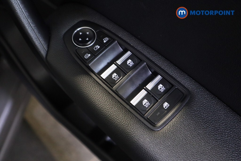 Used Renault Captur 2021 for sale - 76339342: Photo 21