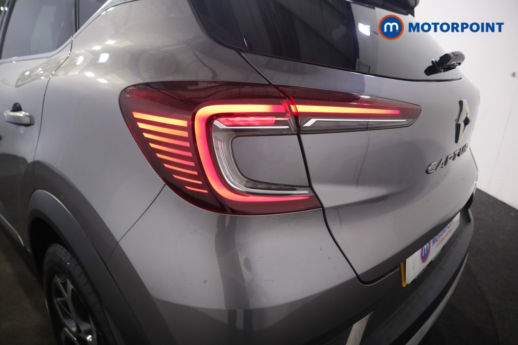 Used Renault Captur 2021 for sale - 76339342: Photo 33