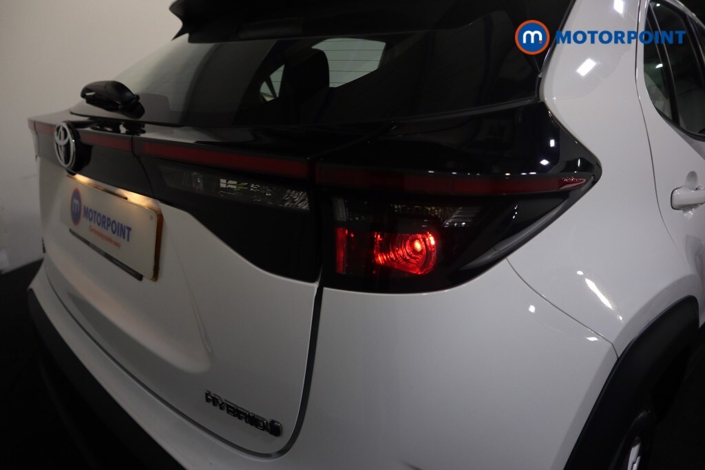 Used Toyota Yaris Cross 2023 for sale - 76232031: Photo 32