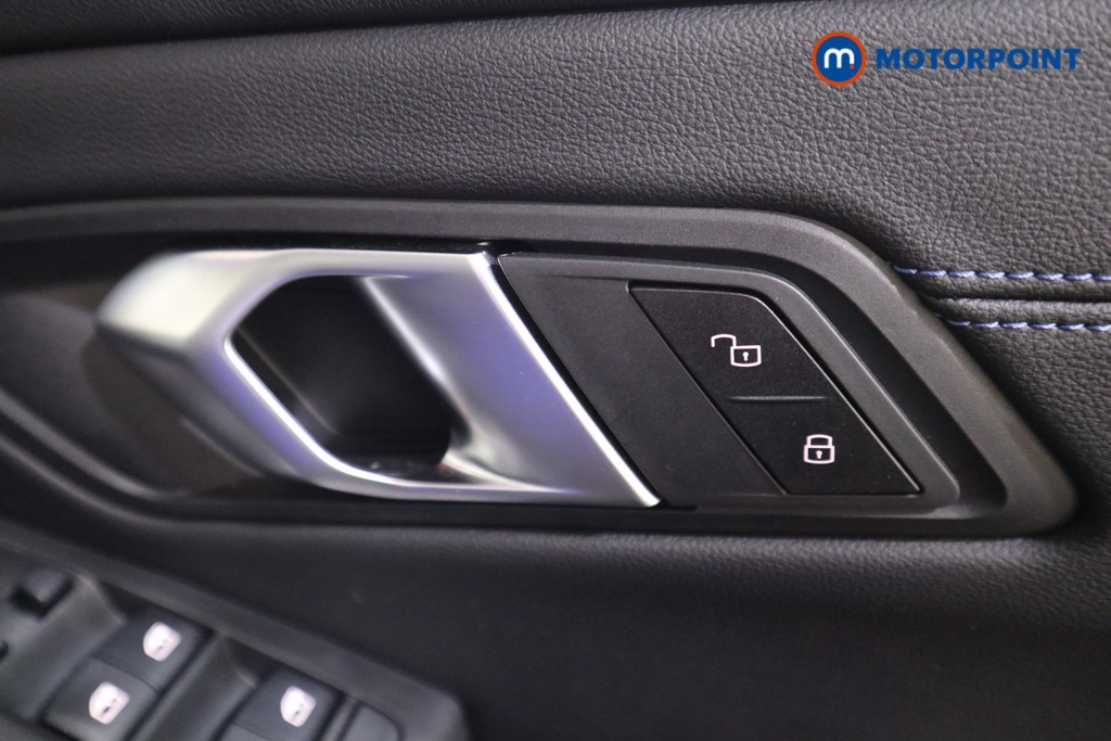 Used BMW 3 Series 2024 for sale - 76581036: Photo 14