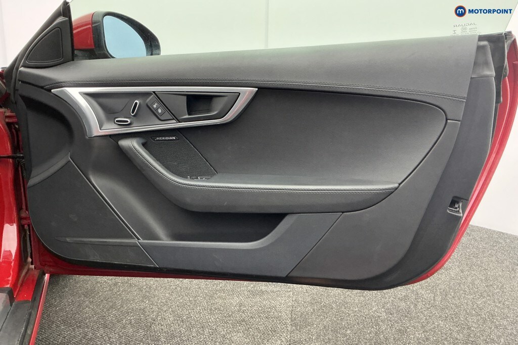 Used Jaguar F-Type 2019 for sale - 77772447: Photo 36