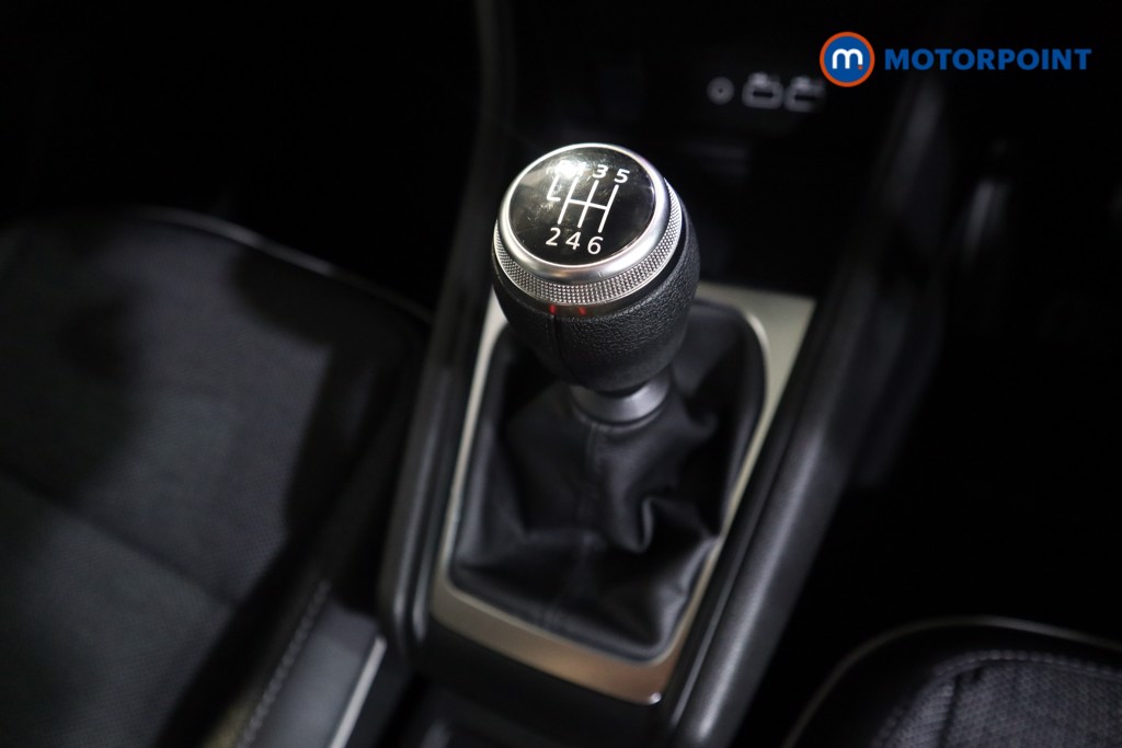 Used Renault Captur 2024 for sale - 76638271: Photo 18