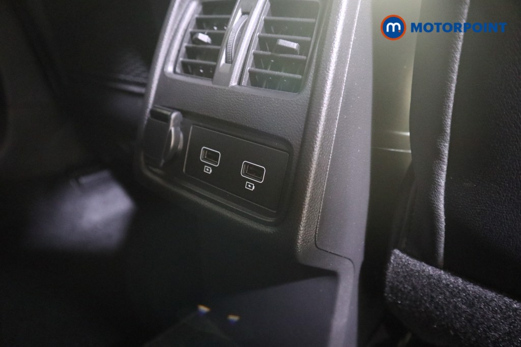 Used Renault Captur 2024 for sale - 76638271: Photo 25