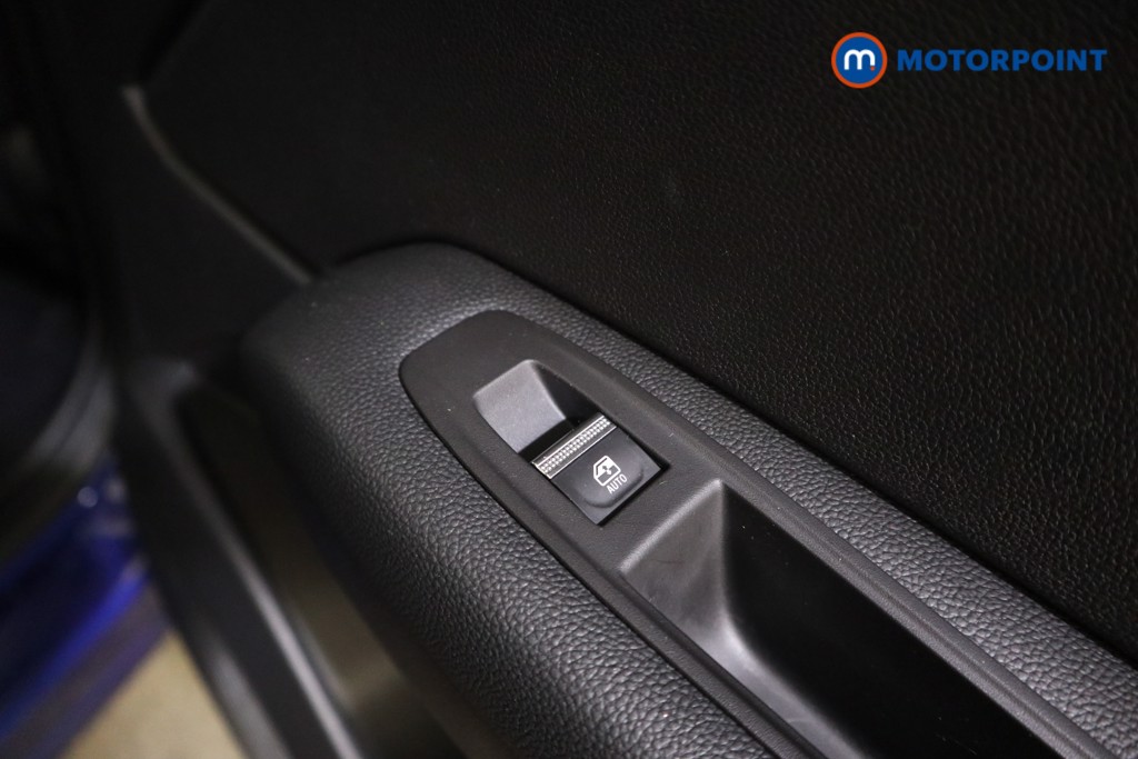 Used Renault Captur 2024 for sale - 76638271: Photo 26