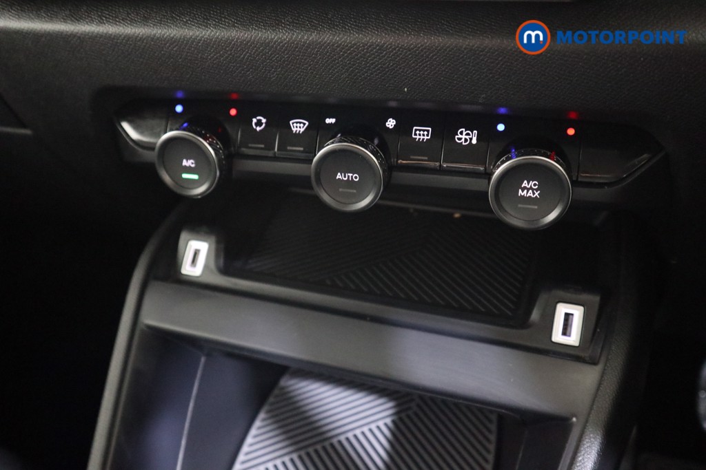 Used Citroen C4 2024 for sale - 76933733: Photo 15