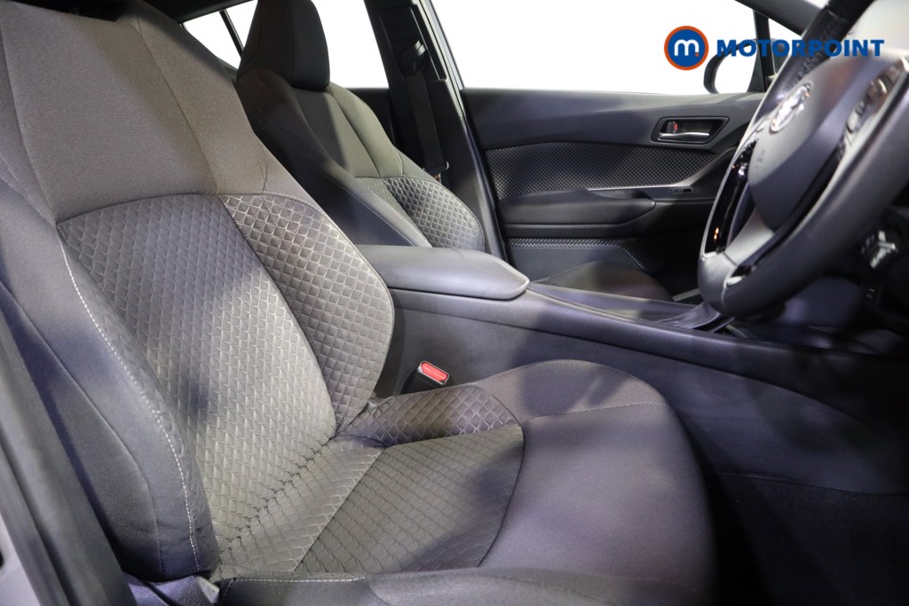 Used Toyota C-HR 2022 for sale - 77199096: Photo 20