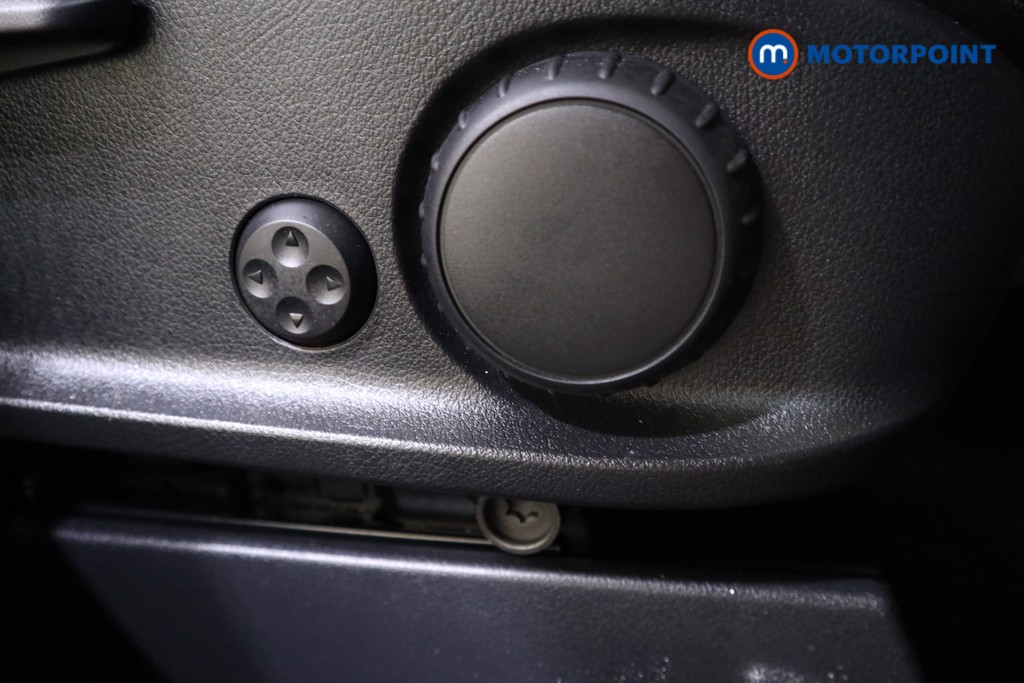 Used Mercedes-Benz GLA 2025 for sale - 77775640: Photo 26