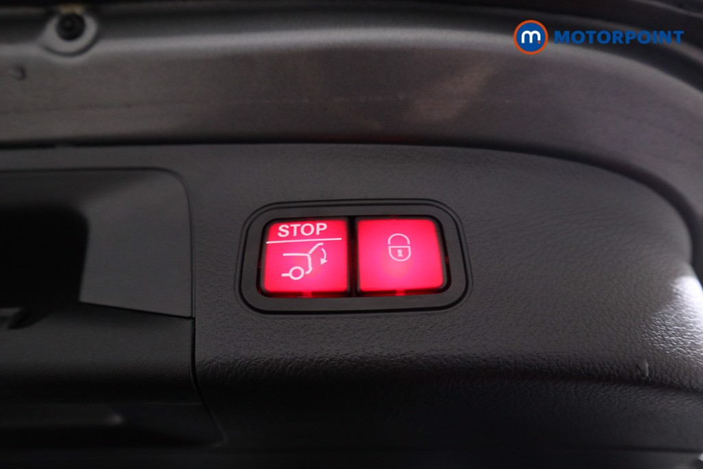 Used Mercedes-Benz GLA 2025 for sale - 77775640: Photo 33