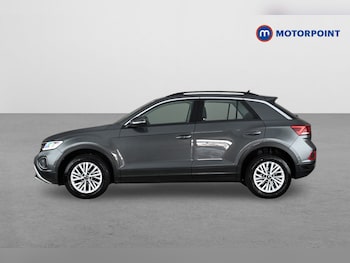Used Volkswagen T-Roc 2023 for sale - 79489927: Photo