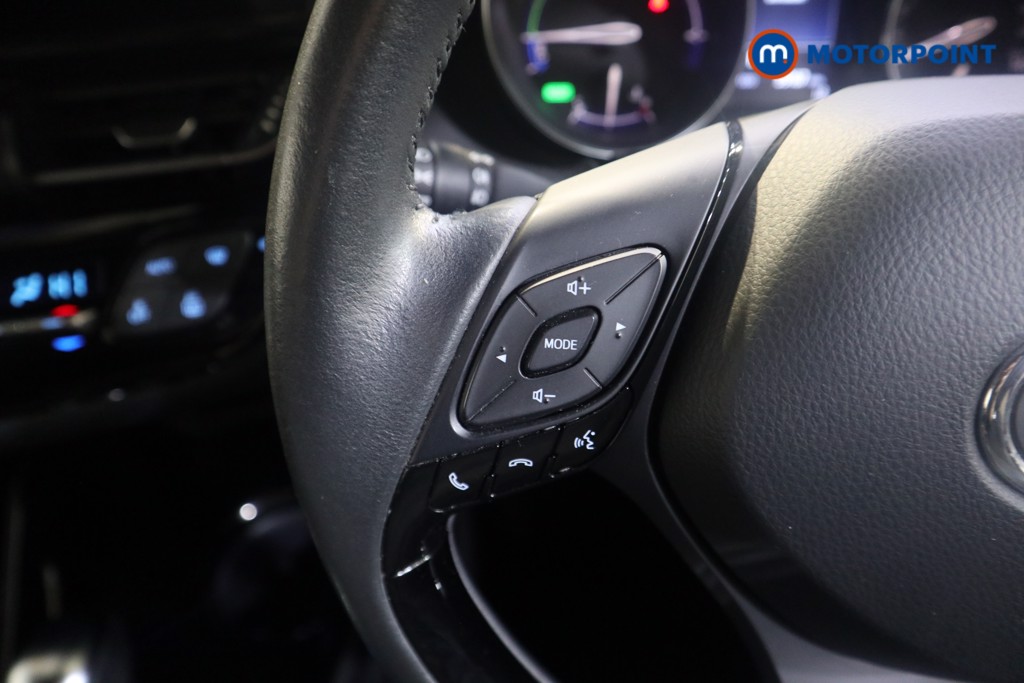 Used Toyota C-HR 2022 for sale - 76322674: Photo 11